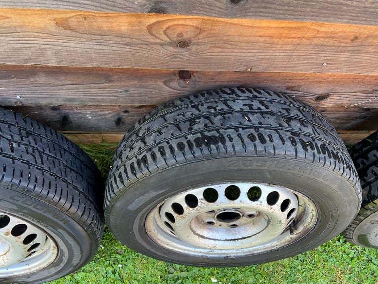 VW Transporter steel wheels with bolts and caps