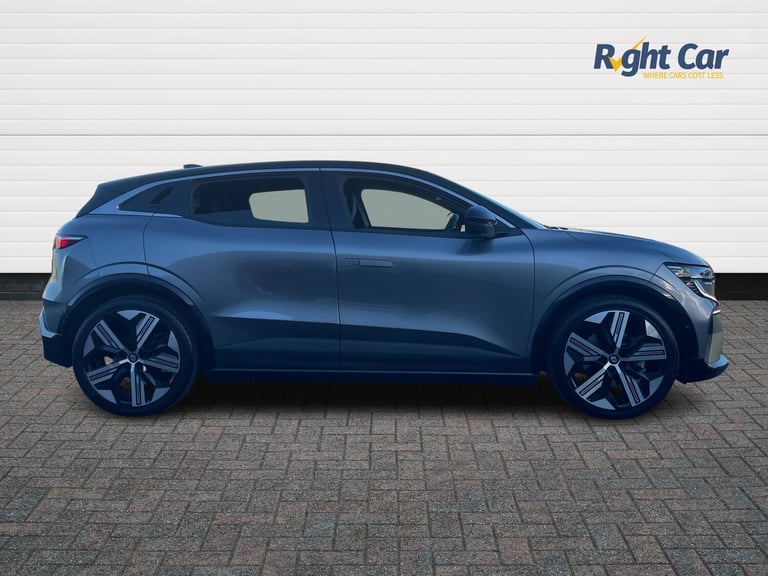 2023 Renault Megane E Tech EV60 160kW Iconic 60kWh Optimum Charge 5dr Auto HATCHBACK ELECTRIC Aut...