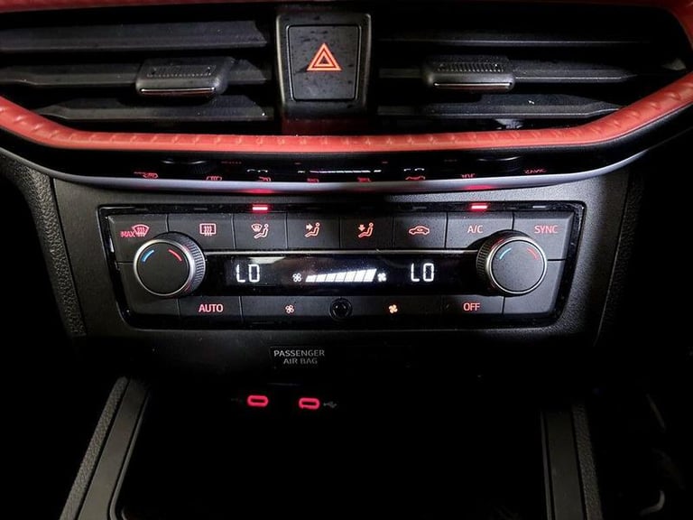 2023 SEAT Ibiza 1.0 TSI FR Edition Euro 6 (s/s) 5dr Manual Hatchback Petrol Manual