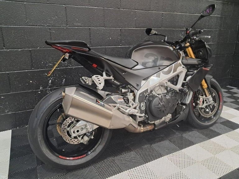 2020 20 APRILIA TUONO 1100 V4 FACTORY FINANCE SPECIALISTS APPLY NOW