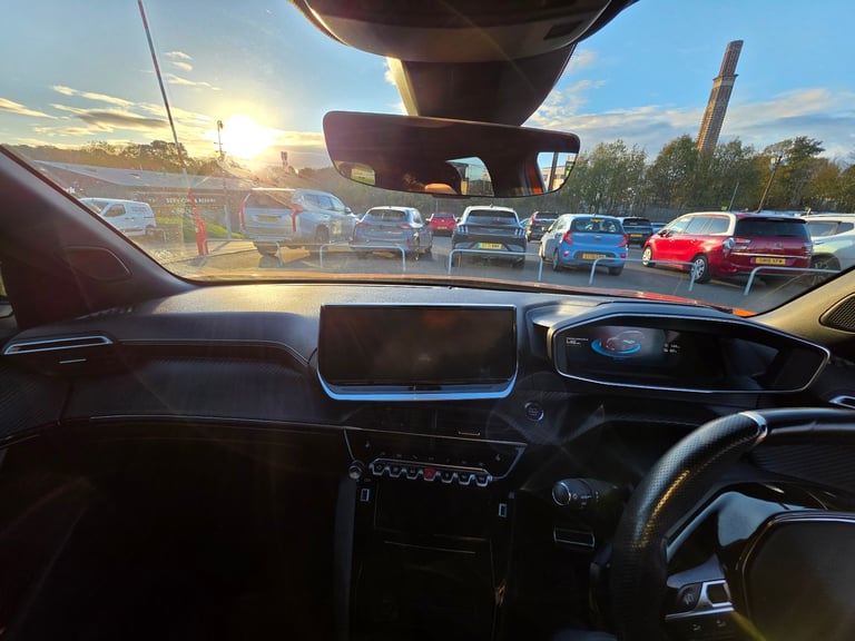 Peugeot, 2008, Hatchback, 2023, Other, 1 (cc), 5 doors