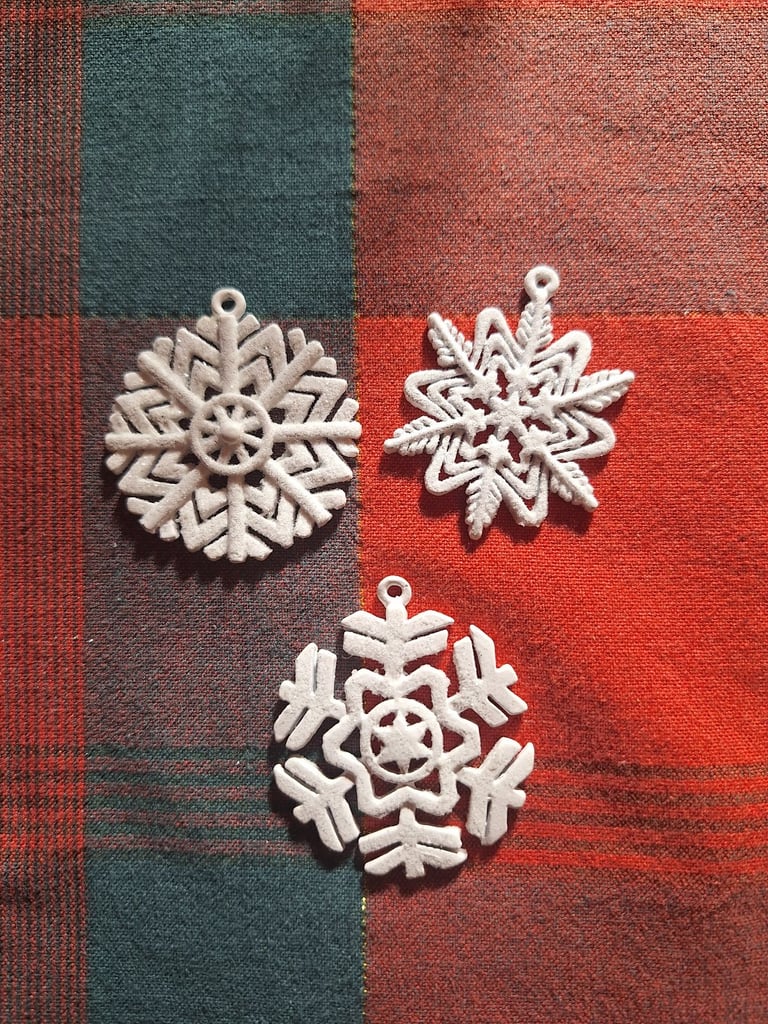 image for White Snowflake Decorations.
