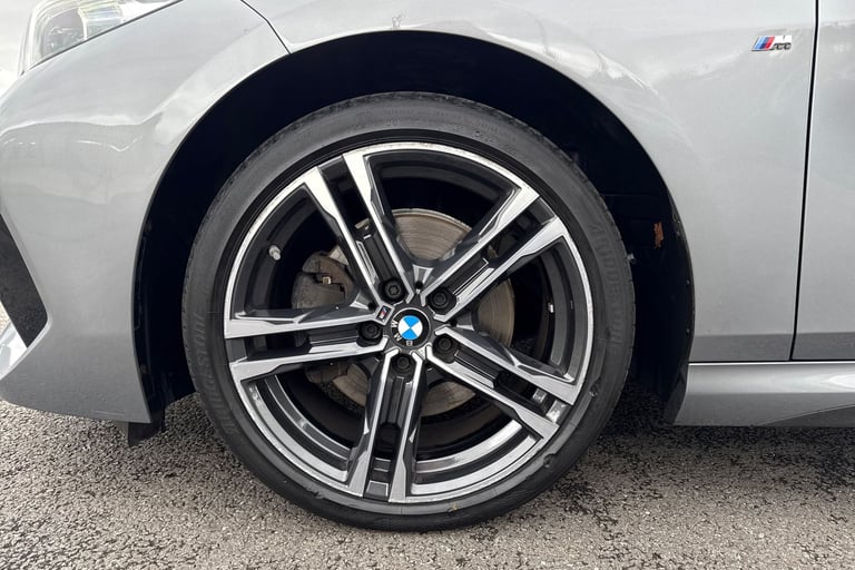 2022 BMW 2 Series Gran Coupe 1.5 218i M Sport DCT Euro 6 (s/s) 4dr Saloon PETROL Automatic
