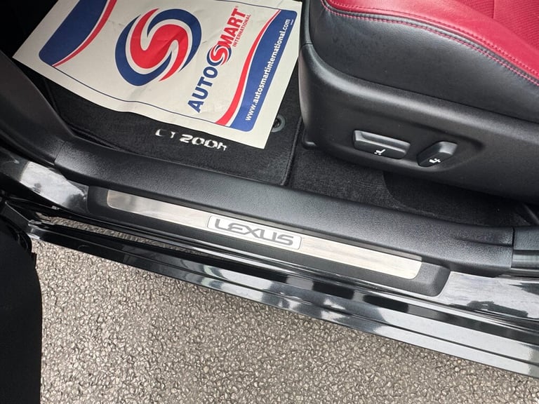 2016 Lexus CT 1.8 200h F Sport Hatchback 5dr Petrol Hybrid CVT Euro 6 (s/s) (136 ps) Hatchback Pe...