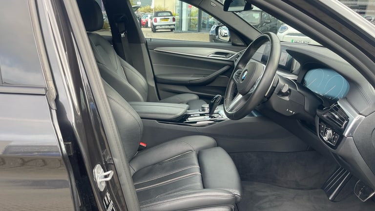 2019 BMW 5 Series 540i xDrive M Sport 5dr Auto Petrol Estate Estate Petrol Automatic