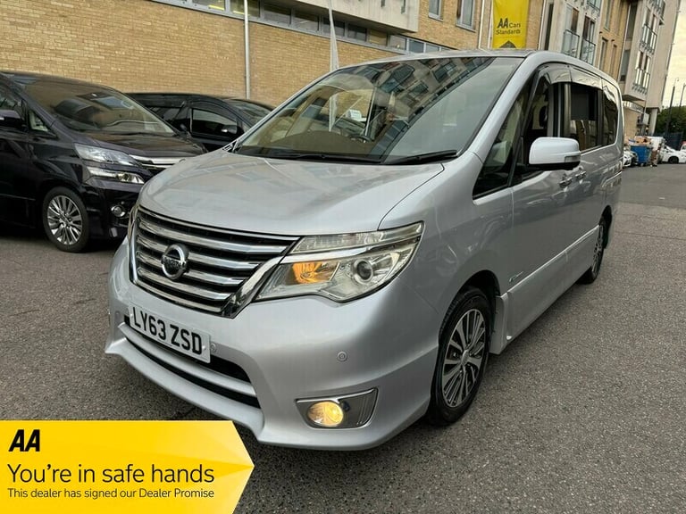 Nissan Serena 2.0 HYBRID AUTO 8 SEAT