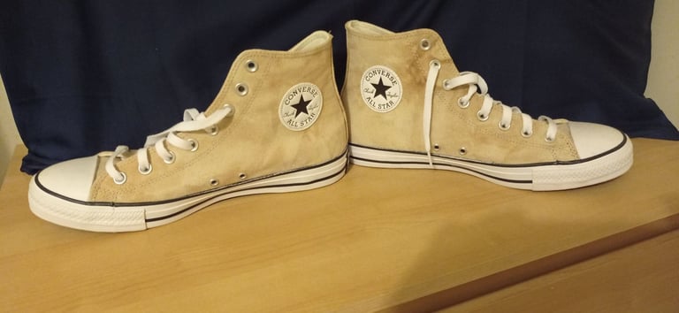 image for Mens Converse Size 9 Brand New