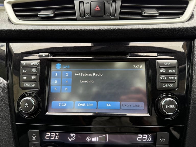 2014 Nissan Qashqai 1.5 dCi Tekna 2WD Euro 5 (s/s) 5dr HATCHBACK Diesel Manual