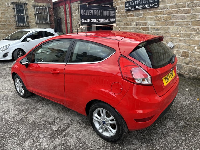 FORD FIESTA 1.25 Zetec 2017
