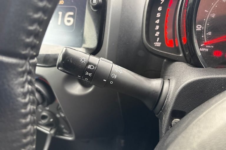 2021 71 TOYOTA AYGO 1.0 VVT-I X-PLAY HATCHBACK 5DR PETROL MANUAL EURO 6 (S/S) (7