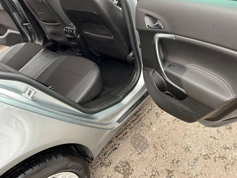 AUTOMATIC INSIGNIA SE 2.0 DIESEL 99K FULL SERVICE HISTORY 