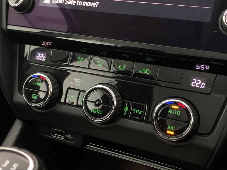 2020 Skoda Octavia 1.6 TDI SE Technology Estate 5dr Diesel Manual Euro 6 (s/s) (115 ps) - DRIV Es...