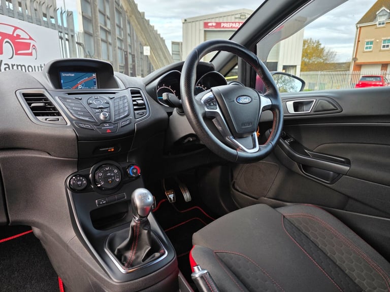 2017 Ford Fiesta 1.0 EcoBoost 140 ST-Line Black 3dr HATCHBACK Petrol Manual