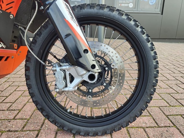 KTM 890 ADVENTURE R 2021 - LOADED WITH POWERPARTS - FSH - 10000 MILES - EXHAUST 