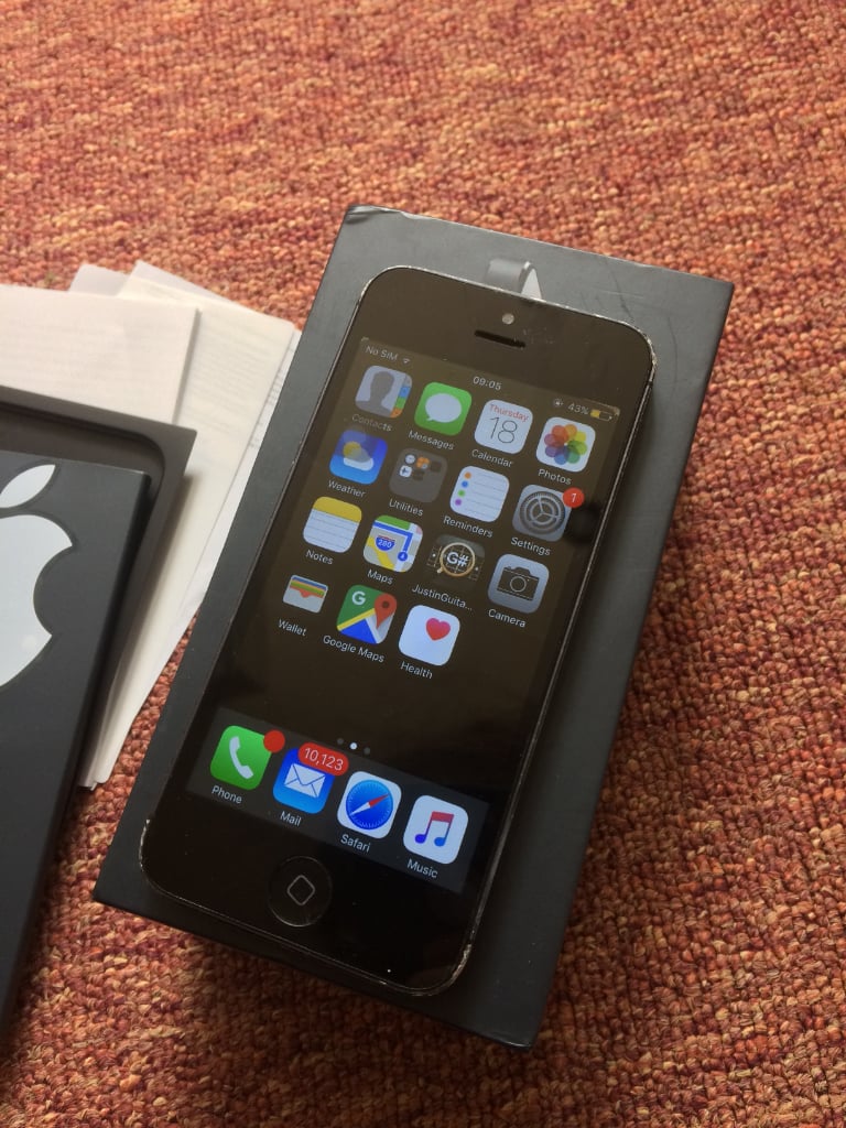 image for Space grey/black iPhone 5 16GB, EE, working but needs new battery 