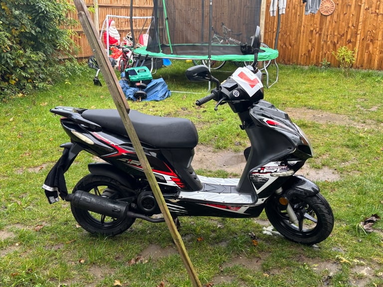 AJS, LJ, 2018, 50 (cc)