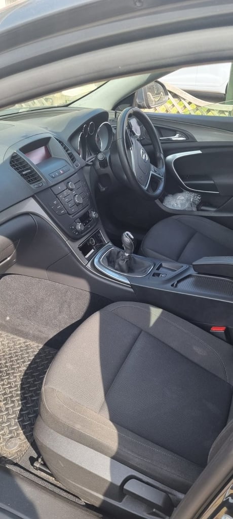 Vauxhall, INSIGNIA, Hatchback, 2014, Manual, 1956 (cc), 5 doors