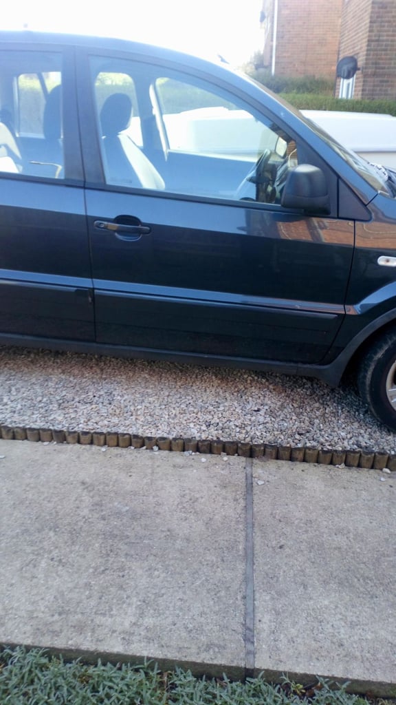 Ford, FUSION, Hatchback, 2011, Manual, 1388 (cc), 5 doors