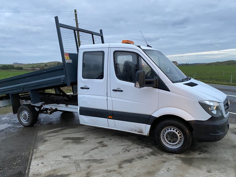 image for Mercedes sprinter crew cab tipper 2.1 cdi 2018 full year mot 55 thousand miles