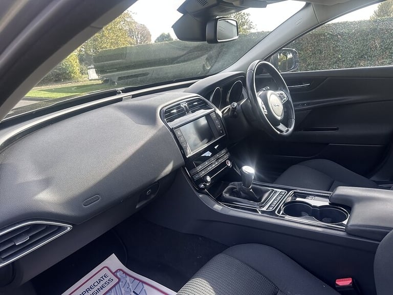 2017 Jaguar XE 2.0d SE 4dr SALOON DIESEL Manual