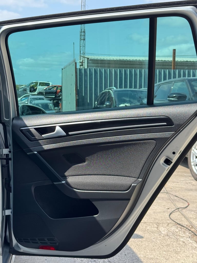 2025 Volkswagen Golf 1.4 tsi bluemotion DSG  Hatchback PETROL Automatic