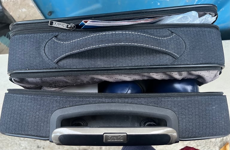 Static Rolling CarryOn Computer Bag