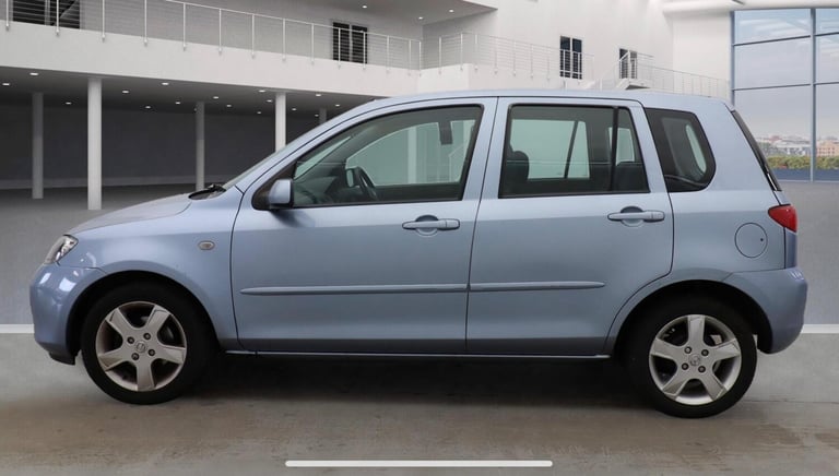 2005 Mazda Mazda2 1.4 Capella 5dr HATCHBACK Petrol Automatic