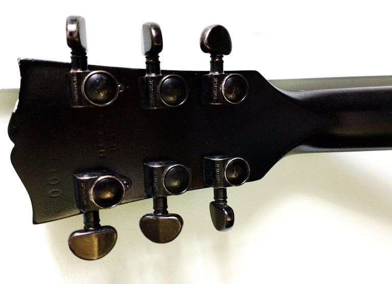 Gibson USA  les paul EMG