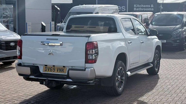 2019 Mitsubishi L200 Double Cab DI-D 150 Barbarian 4WD Double Cab Pick-up Diesel Manual