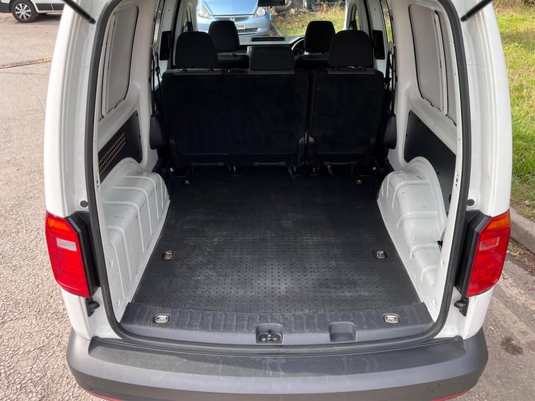 2019 Volkswagen Caddy Maxi 2.0 TDI 102PS Kombi Van WINDOW VAN Diesel Manual