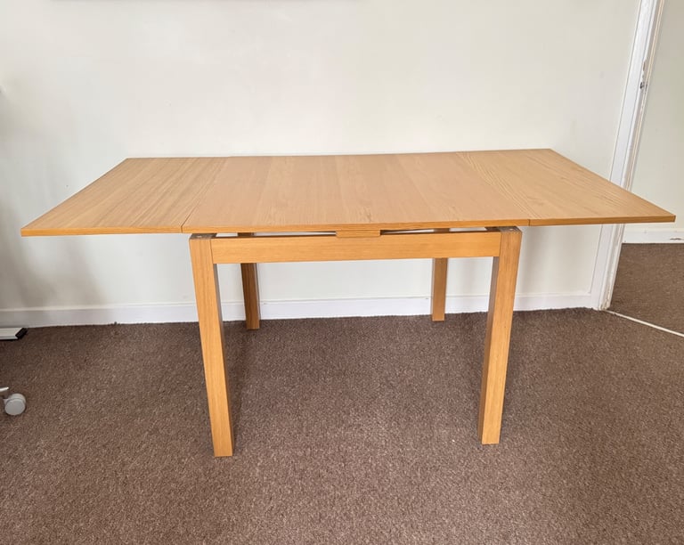 IKEA Bjursta Extendable Dining Table 