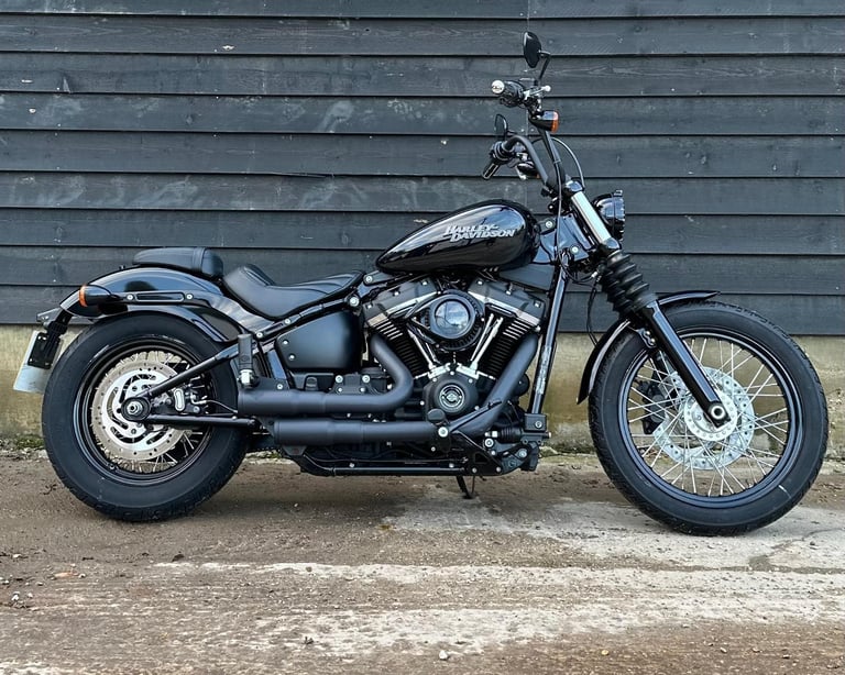 Harley-Davidson FXBB STREET BOB 1745
