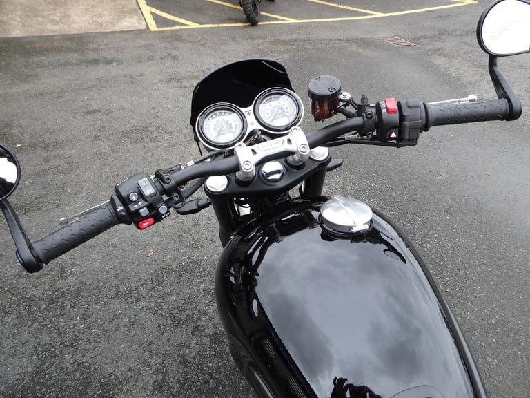 Triumph SPEED TWIN - 2021 - 5,890 Miles at Penrith Motorcycles Ltd