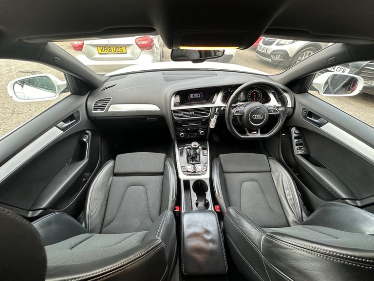 2015 Audi A4 1.8 TFSI S line Euro 6 (s/s) 4dr (Nav) SALOON Petrol Manual