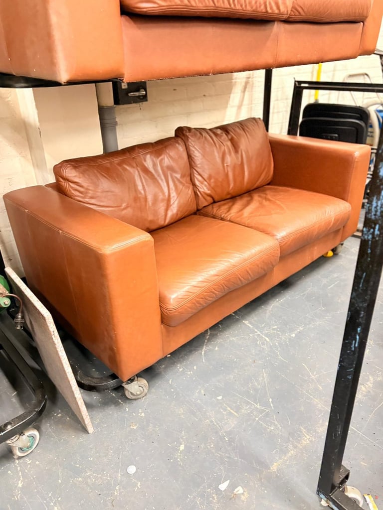  Pair of Siren Furniture Leather 2-Seater Sofas 