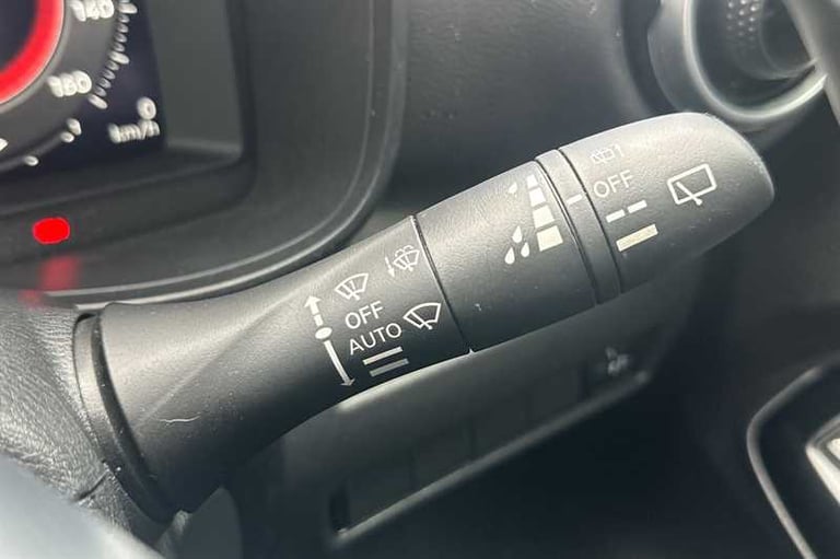 2025 Nissan Juke 1.6 HYBRID TEKNA 5DR AUTO Hatchback Hybrid Automatic