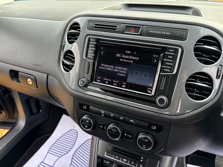 2016 Volkswagen Tiguan 2.0 TDI BlueMotion Tech Match Edition SUV 5dr Diesel DSG