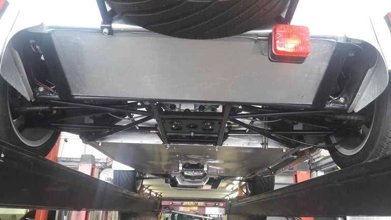 2012 Caterham Seven 2.0 Duratec. CSR Independent Suspension