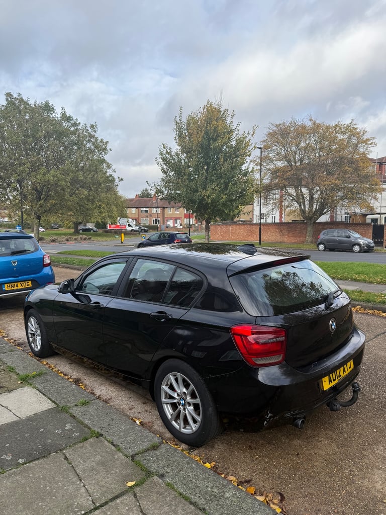 BMW, 1 SERIES, Hatchback, 2012, Manual, 1995 (cc), 5 doors