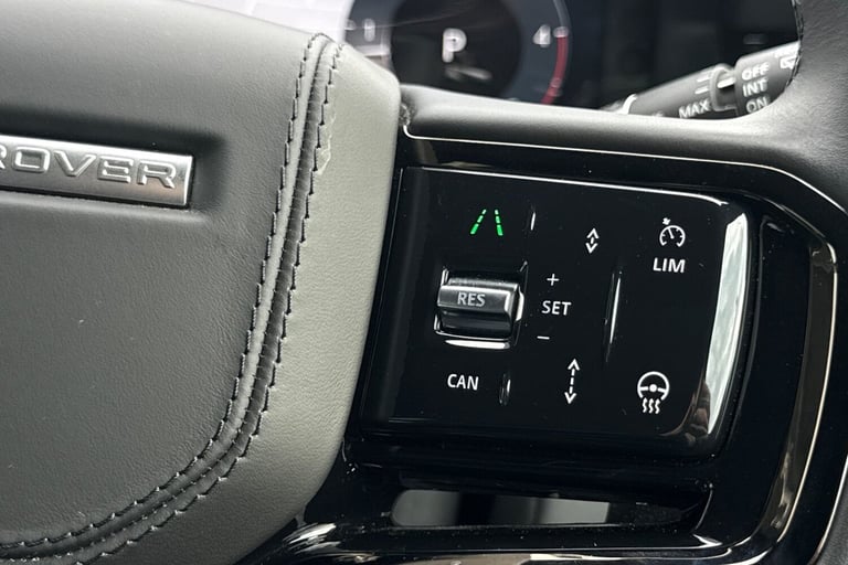 2025 Land Rover Range Rover Evoque 2.0 D200 Dynamic HSE 5dr SUV DIESEL Automatic