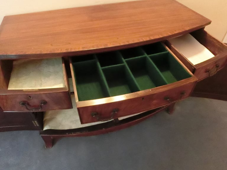Antique Bow Fronted Sideboard - Warfield Berkshire