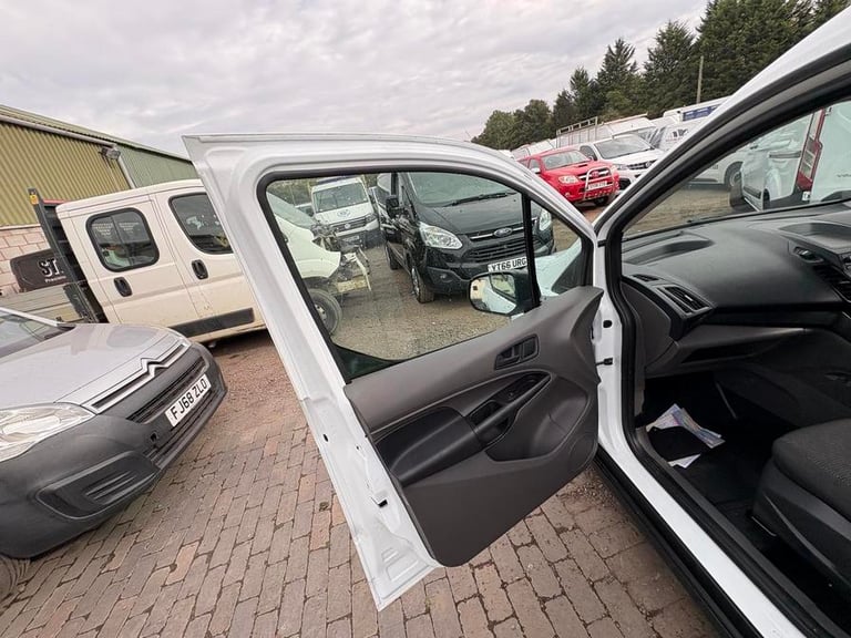 2019 Ford Transit Connect Transit Connect 220 Base TDCi Auto Panel Van DIESEL Automatic