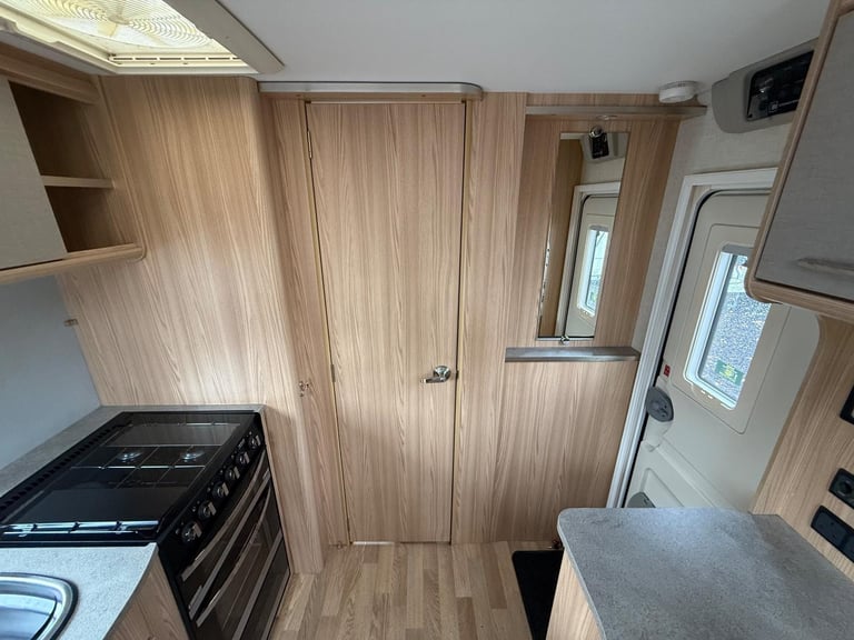Coachman Amara 450/2 2013