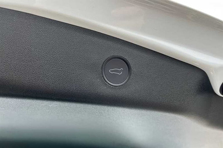 2021 Tesla Model 3 Standard Plus 4dr Auto SALOON ELECTRIC Automatic