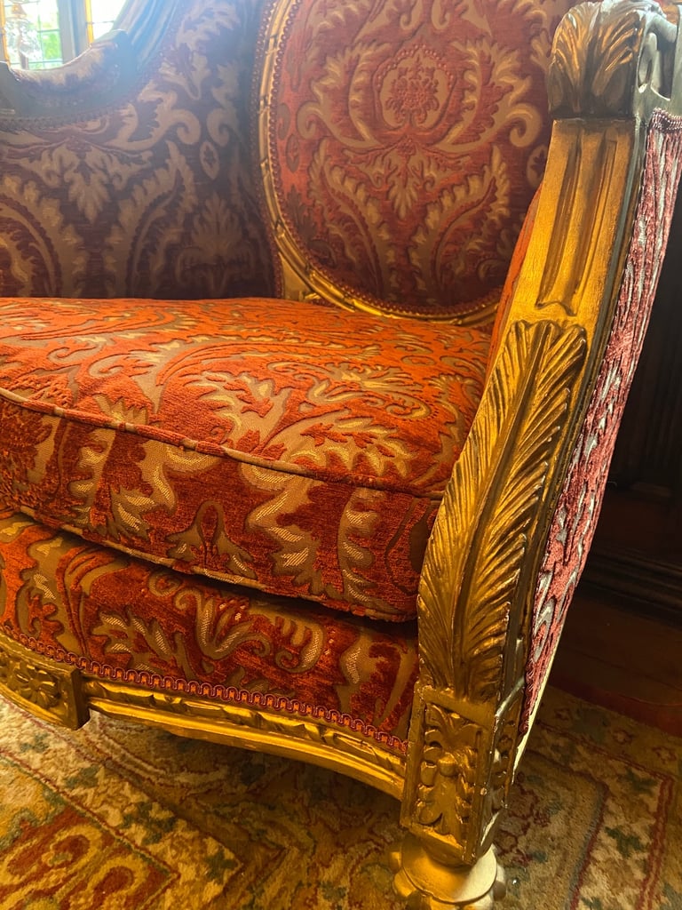 Pair of red gold French Louis XV luxurious armchairs 