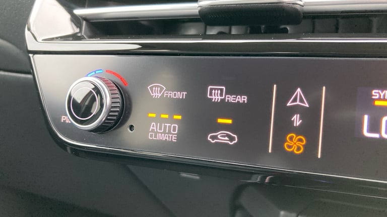 2025 Kia Niro 1.6 GDi 127 Hybrid 4 5dr DCT Hybrid Estate Estate Hybrid Automatic