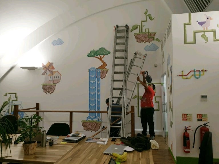 Painter And Decorator – Wallpaper, Interior & Exterior Painters – London – 15+ Years Experience 🔨