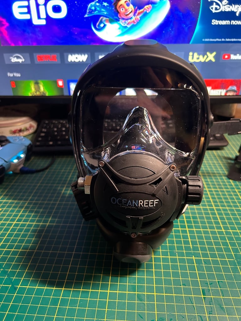 Ocean Reef Neptune Space Extender Full Face Scuba Diving Mask – Size M/L