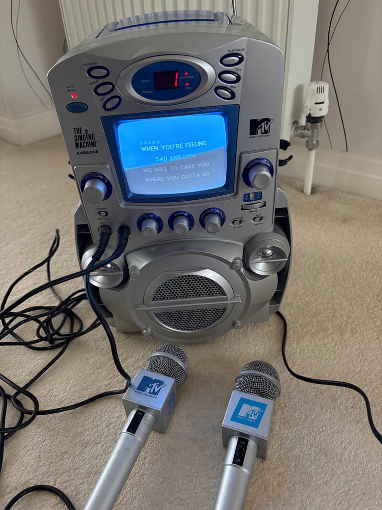 Kid’s karaoke machine 