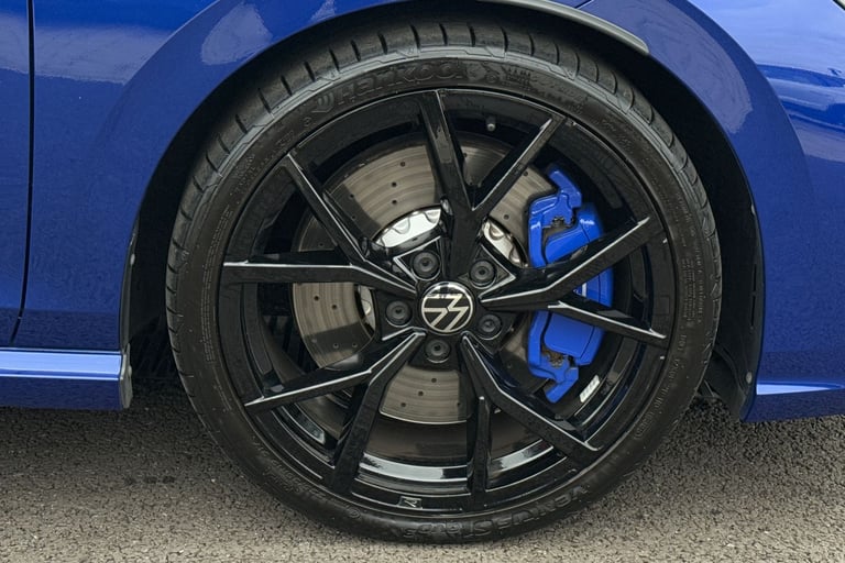 2023 Volkswagen Golf 2.0 TSI 320 R 4Motion 5dr DSG **REAR SIDE AIRBAGS, 19' ESTORIL BLACK A Hatch...